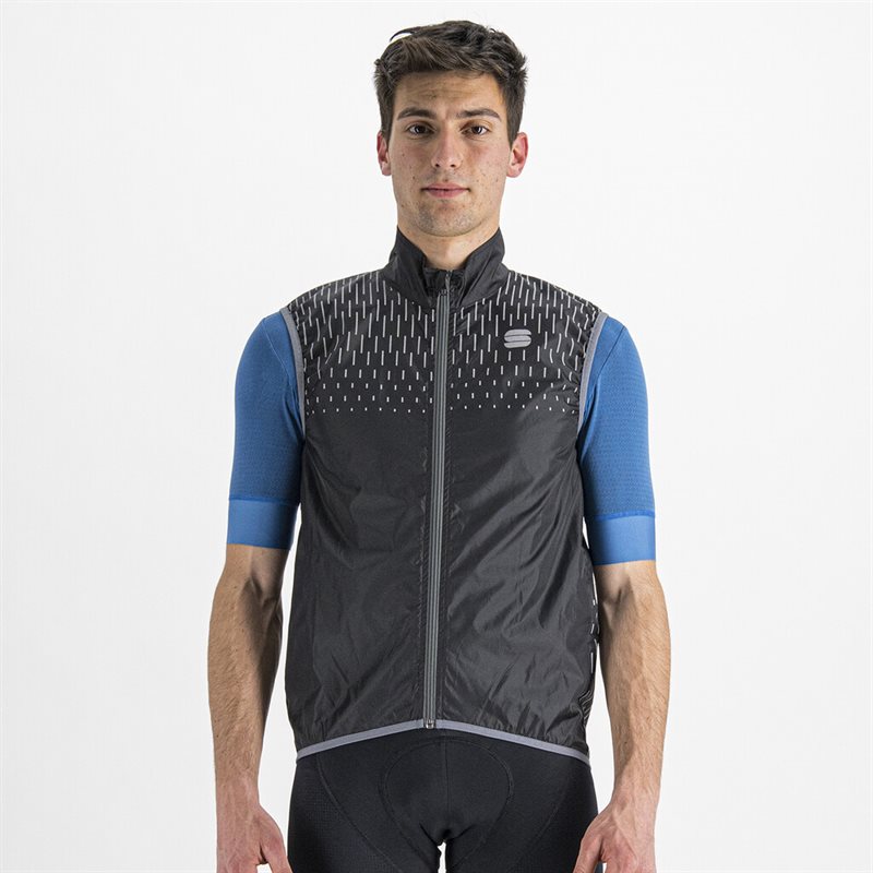 Reflex-vest-black-front.jpeg