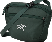 F26_X000008973_000980_Mantis-2-Waist-Pack_Dark-Jade_Neutral_NA_Front_Lowres.png